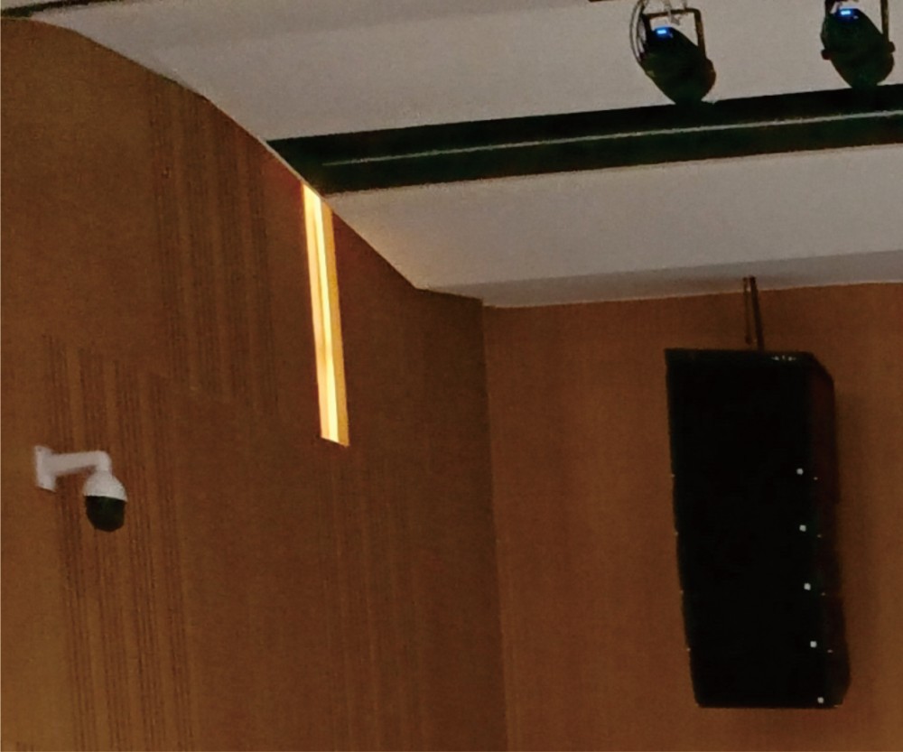 Актовый зал Народной больницы