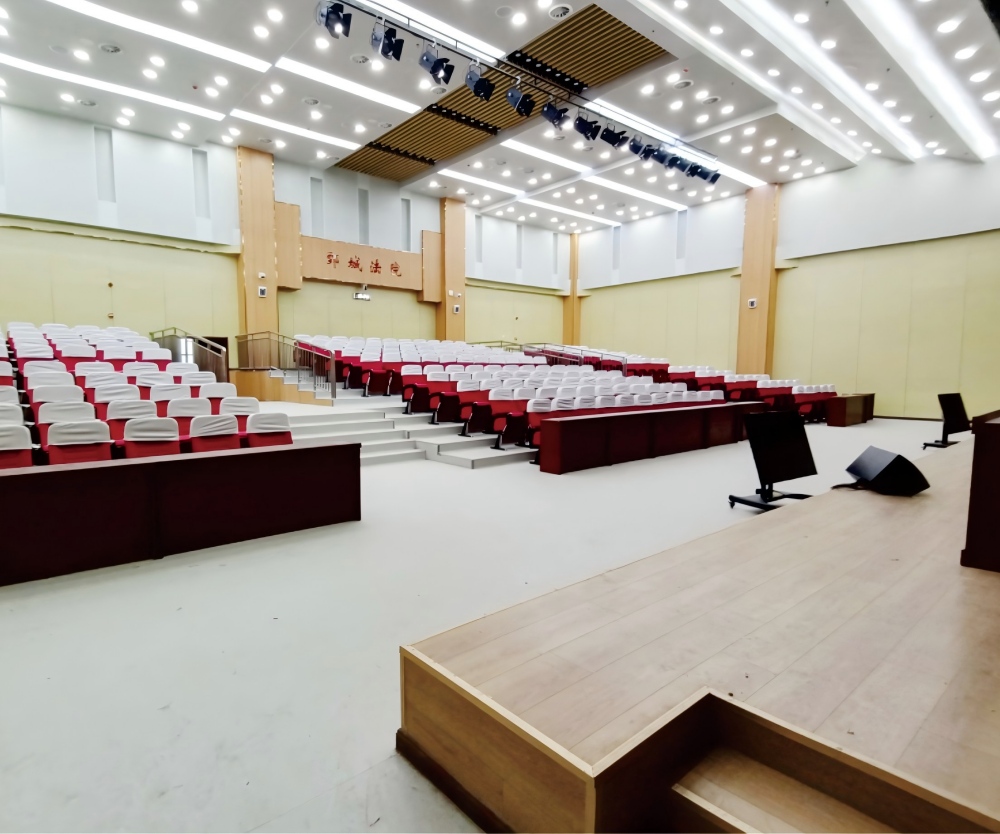 Большой судебный зал Народного суда