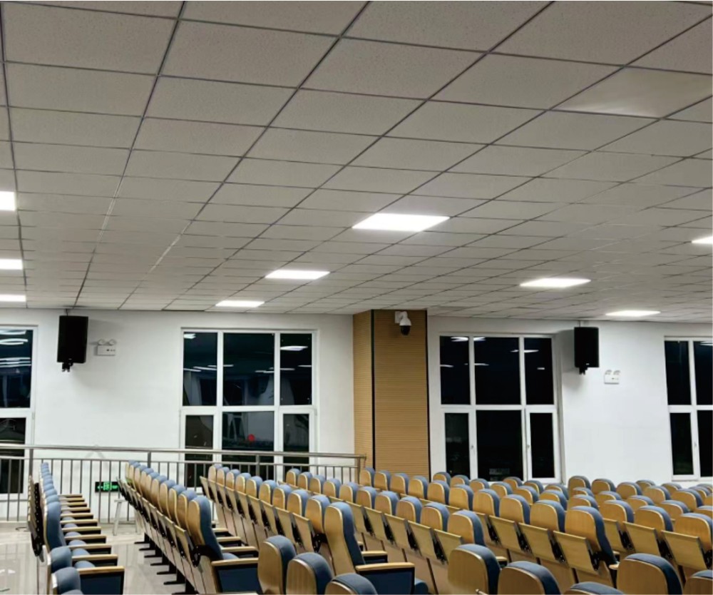 Средняя школа посёлка Ван